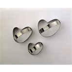 Stainless steel cutter wide heart w/handle